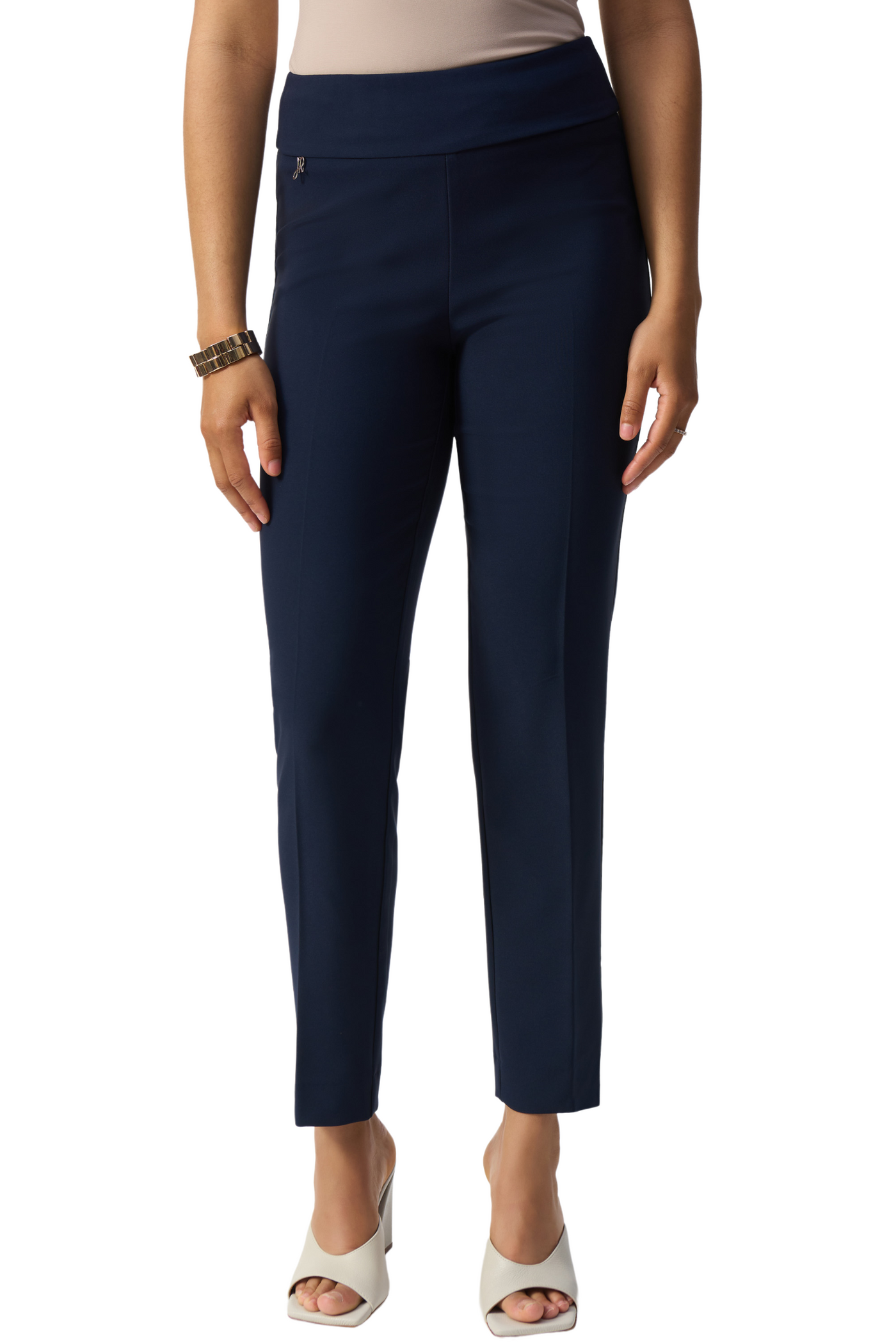 Lux Twill Slim Pull-On Pant