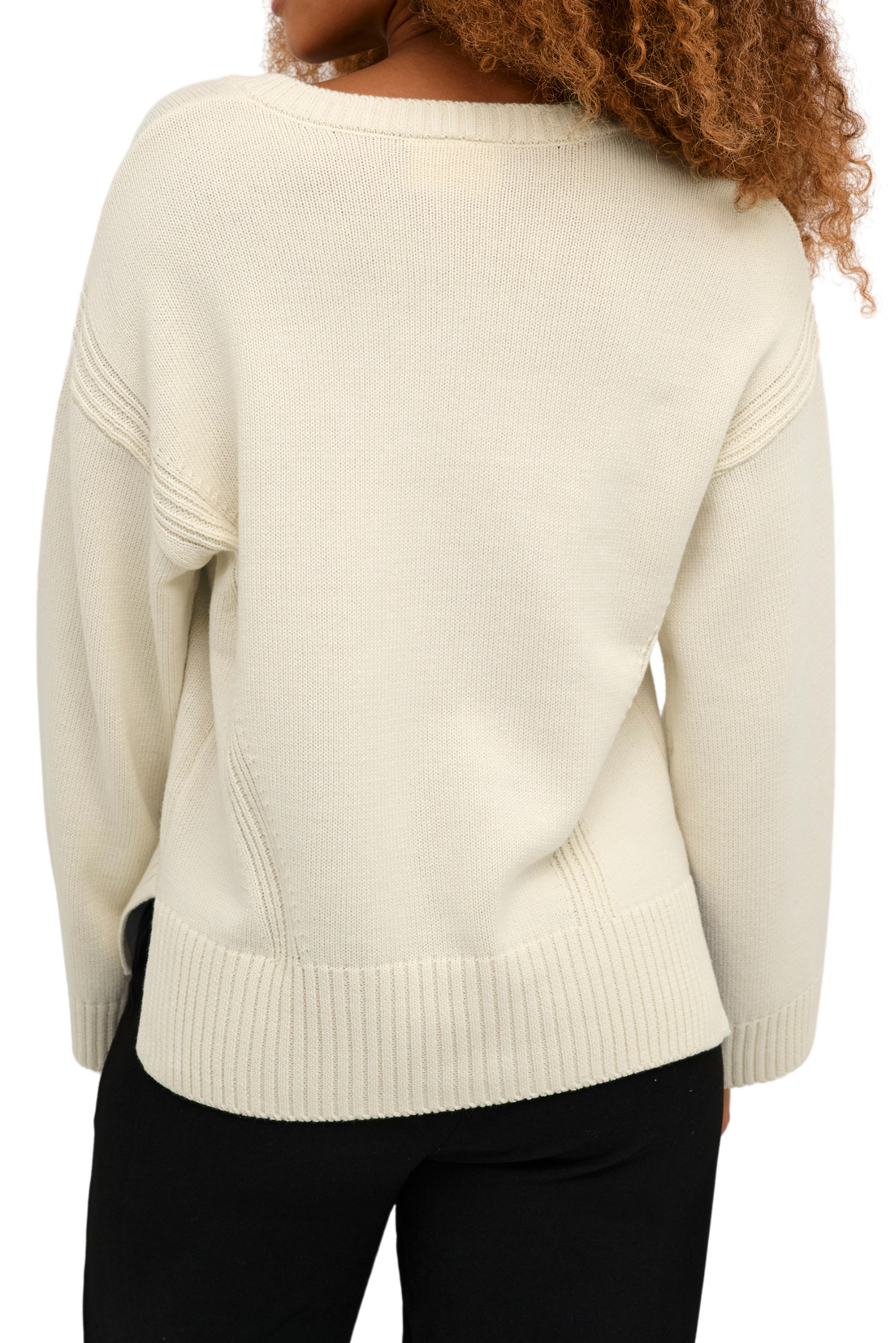 Soffie V-Neck Pullover